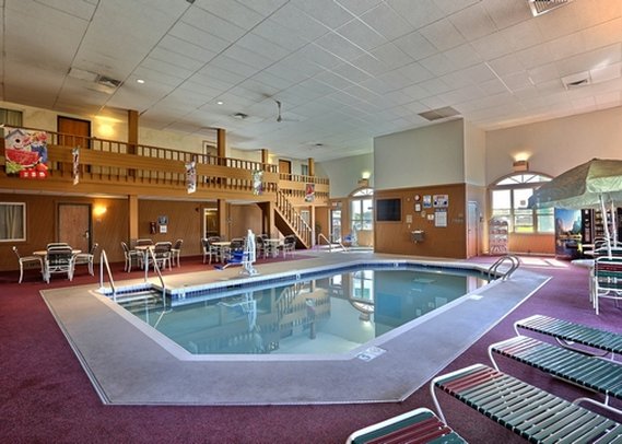 Quality Inn - Mauston, WI