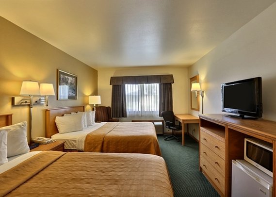 Quality Inn - Mauston, WI