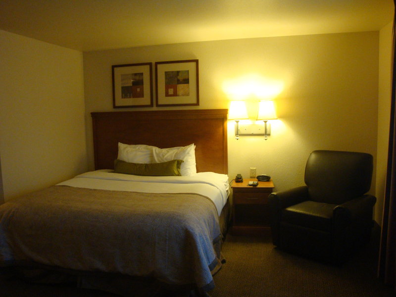 Candlewood Suites Bloomington-Normal - Colfax, IL