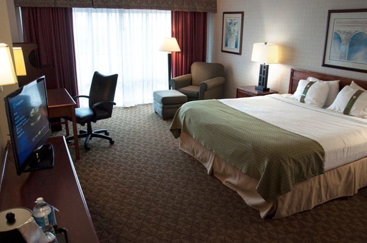 Holiday Inn UNIVERSITY PLAZA-BOWLING GREEN - Drake, KY