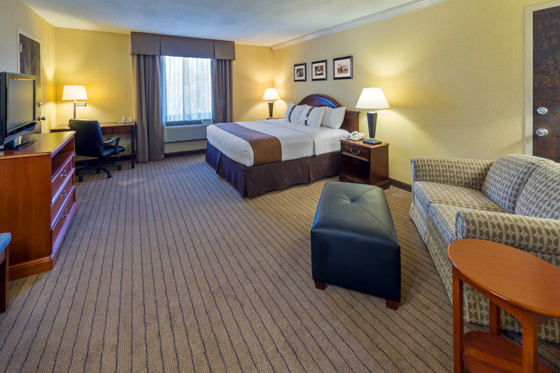 Holiday Inn - Saratoga Springs, NY
