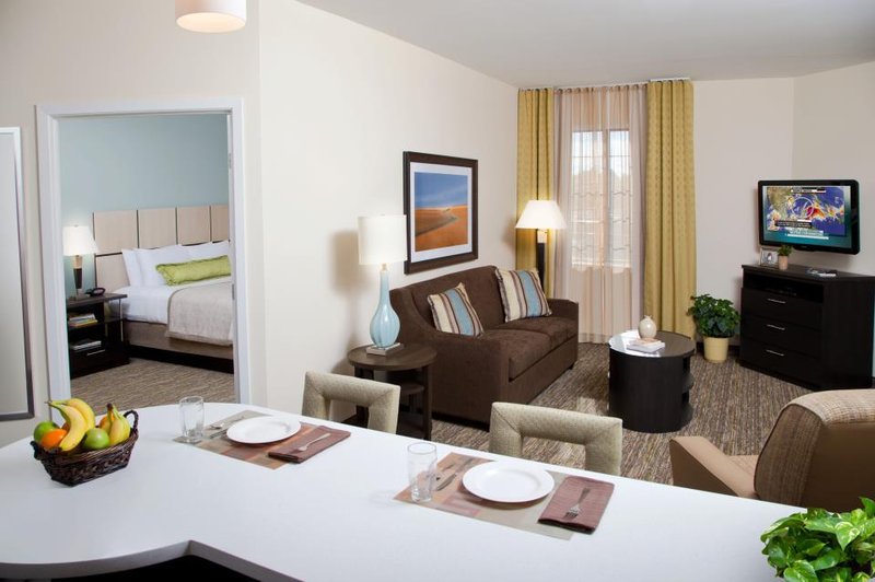 Candlewood Suites-Plano-Frisco - Garland, TX