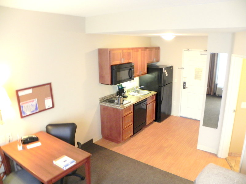 Candlewood Suites SANTA MARIA - Santa Maria, CA