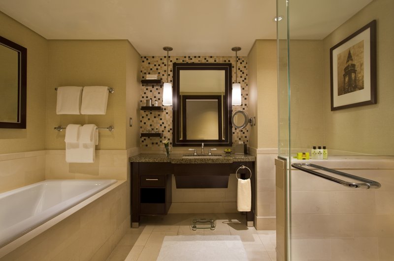 National and Suites Ottawa