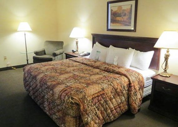 Comfort Inn & Suites - Memphis, TN
