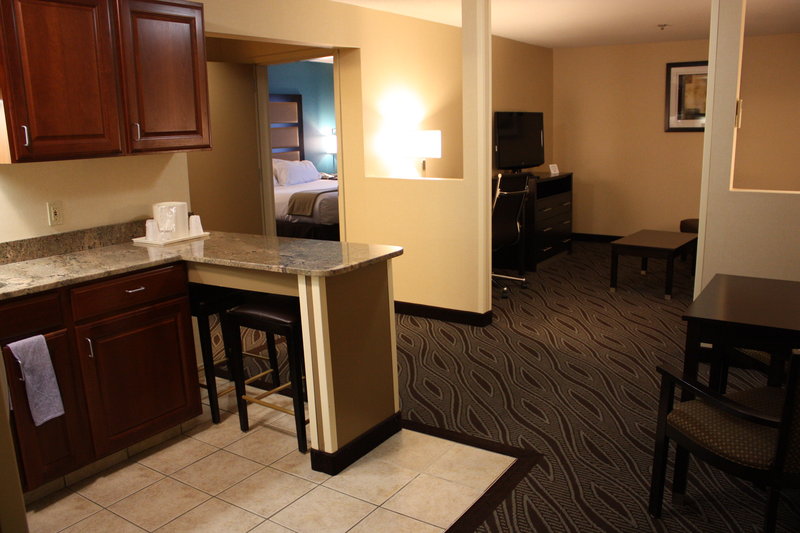 Comfort Inn - Ludlow, MA