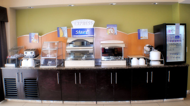 Holiday Inn Express WHITE HOUSE - White House, TN