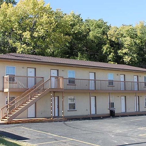 Golden Wheat Budget Host Inn - Junction City, KS