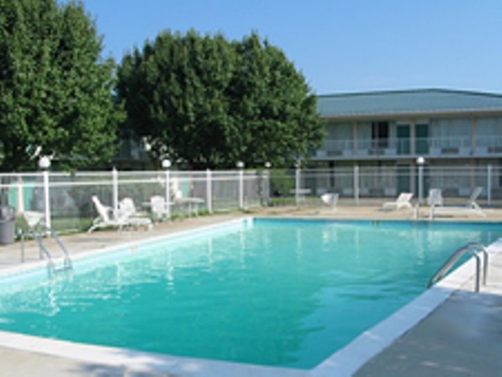 Red Carpet Inn - Hattiesburg, MS
