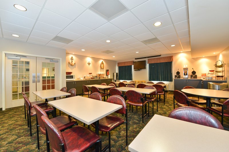 BEST WESTERN Beacon Inn - Grand Haven, MI