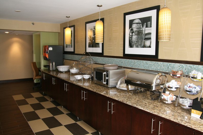 Hampton Inn Columbia-I-26 Airport - West Columbia, SC