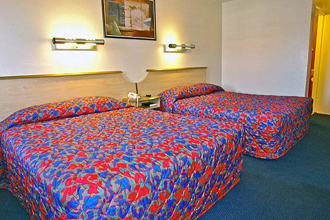 Motel 6 - Buttonwillow, CA