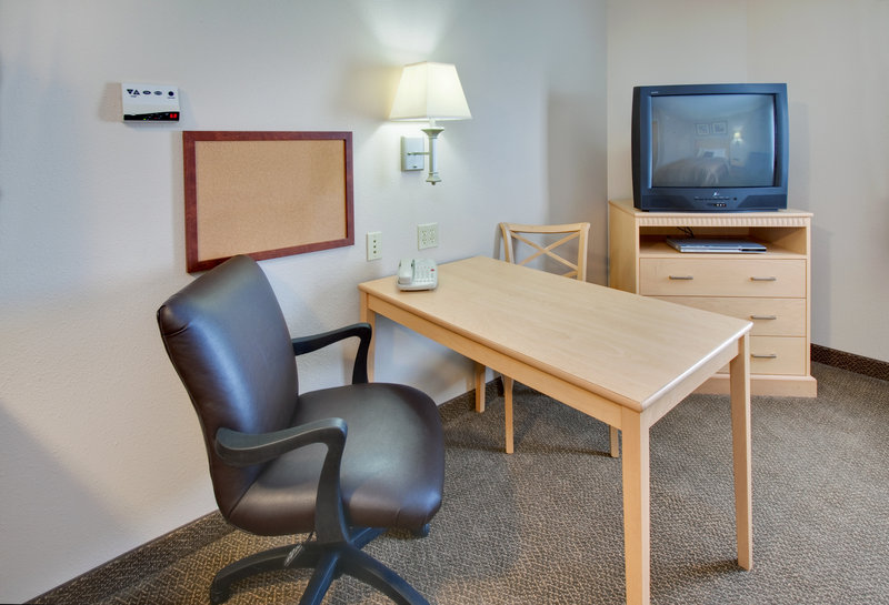 Candlewood Suites-Fargo-N - Leonard, ND