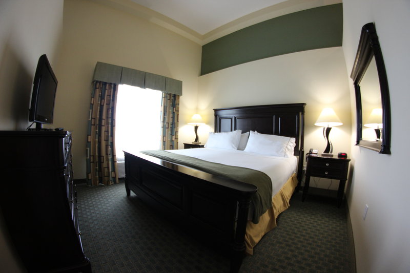Holiday Inn Express & Suites COCOA - Cocoa, FL