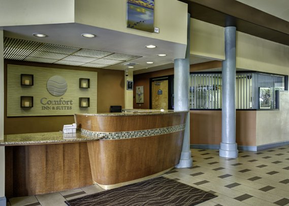 Comfort Inn & Suites Port Canaveral Area - Cocoa Beach, FL