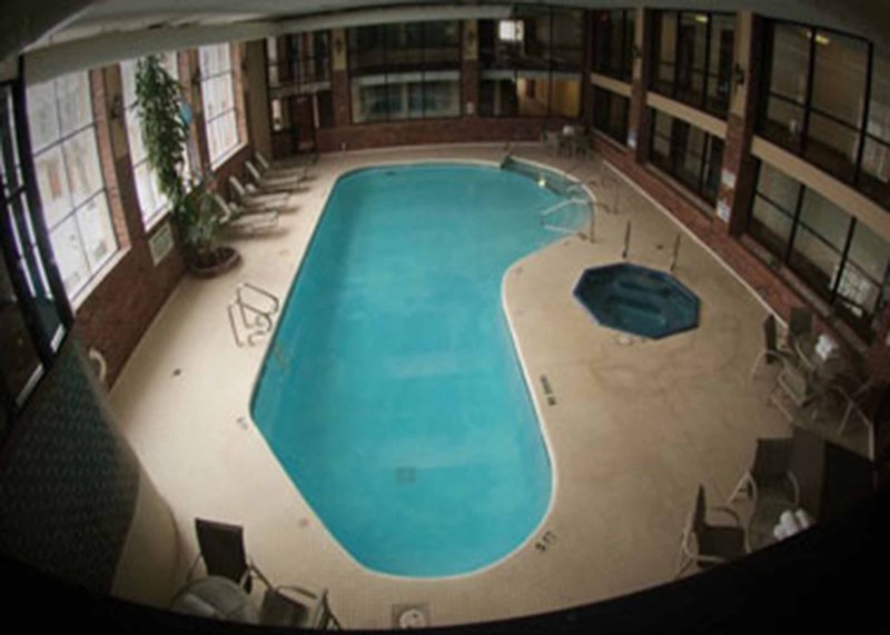 Waterford Estates Lodge - South Bend, IN