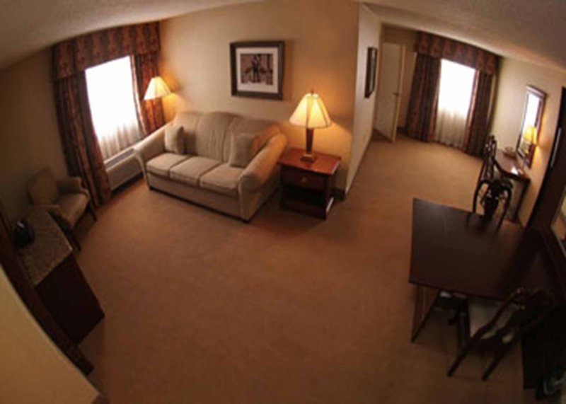 Waterford Estates Lodge - South Bend, IN