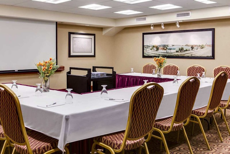 Hampton Inn-Dubuque - Dubuque, IA