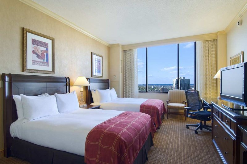 Hilton Minneapolis - Minneapolis, MN