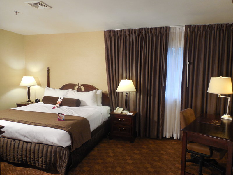 Crowne Plaza SOUTHBURY - Southbury, CT