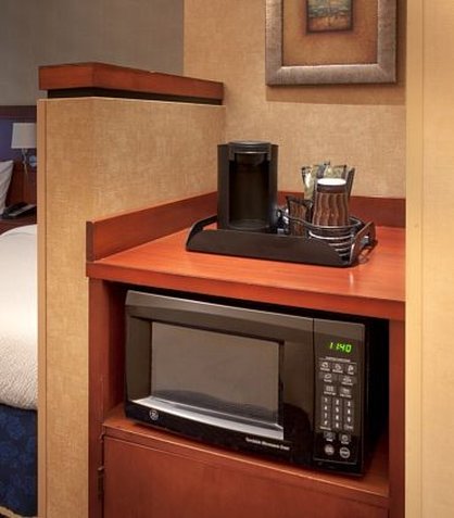 Courtyard By Marriott Kansas City Shawnee - Shawnee, KS