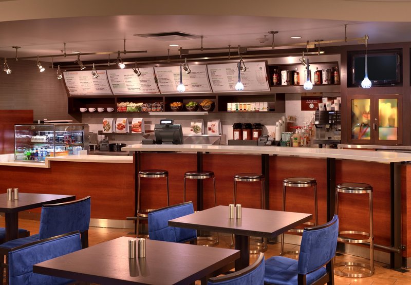 Courtyard By Marriott Kansas City Shawnee - Shawnee, KS