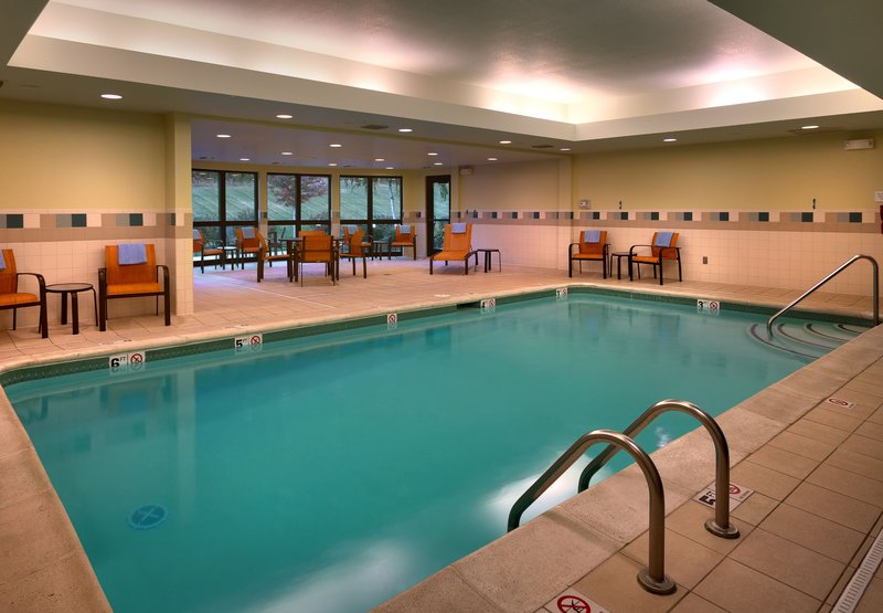 Courtyard By Marriott Kansas City Shawnee - Shawnee, KS