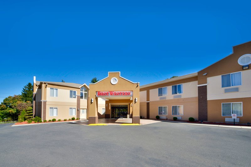 Best Western New England Inn And Suites - Berlin, CT