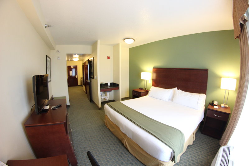 Holiday Inn Express & Suites COCOA - Cocoa, FL