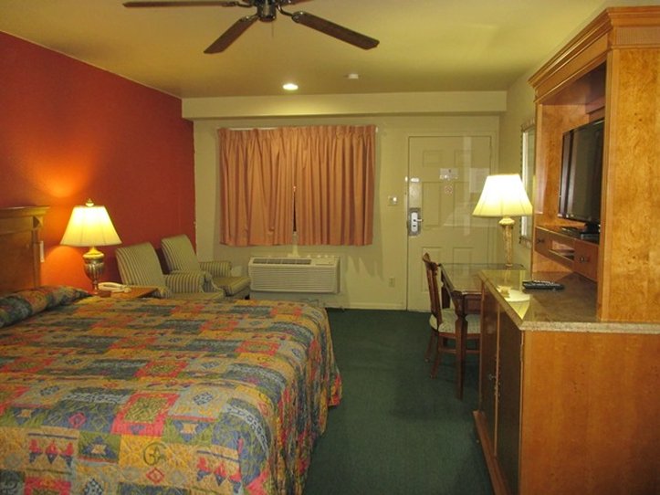 Passport Inn - Kemah, TX