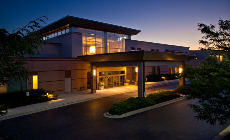 Eaglewood Resort & Spa - Itasca, IL