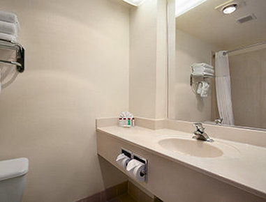 RAMADA - Williams, CA