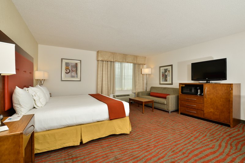 Holiday Inn Express BOSTON-MILFORD - South Lancaster, MA