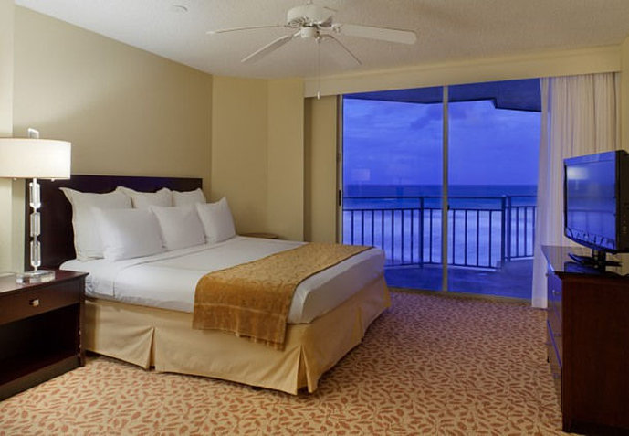 Marriott Hutchinson Island Beach Resort & Marina - Stuart, FL