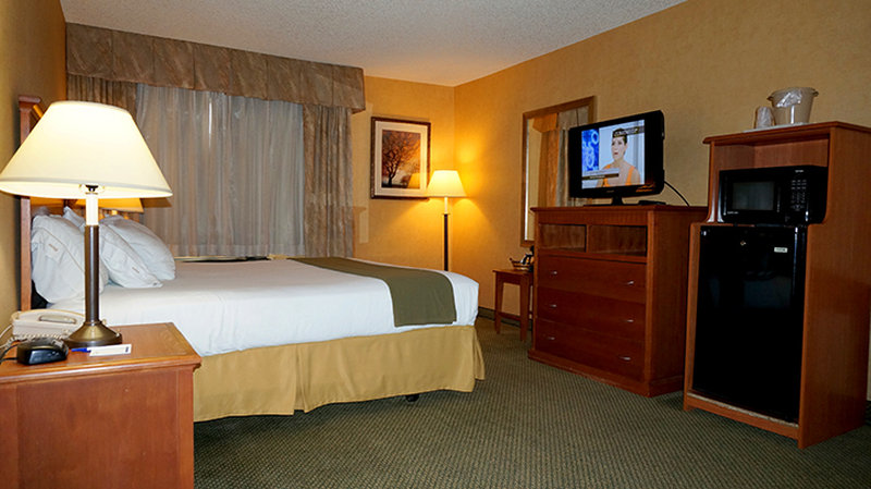 Holiday Inn Express COLTON-RIVERSIDE NORTH - San Bernardino, CA