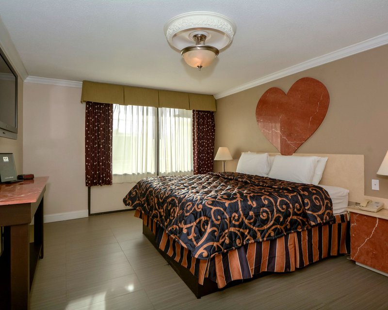 Econo Lodge-Meadowlands - Carlstadt, NJ