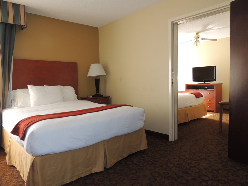 Holiday Inn Express & Suites BIRMINGHAM NE - TRUSSVILLE - Trussville, AL