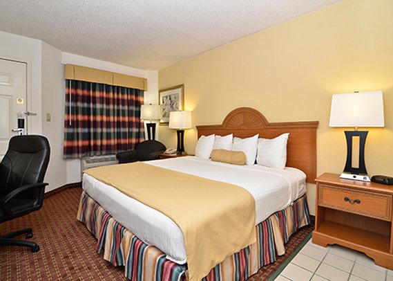 Best Western Bennettsville Inn - Bennettsville, SC