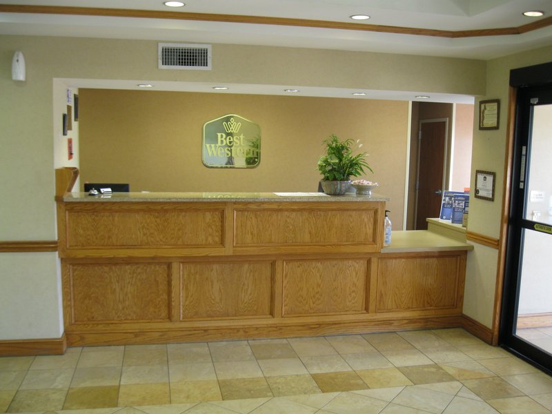 Rodeway Inn - Tahlequah, OK