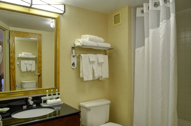 Holiday Inn Express ANDOVER NORTH-LAWRENCE - Lawrence, MA