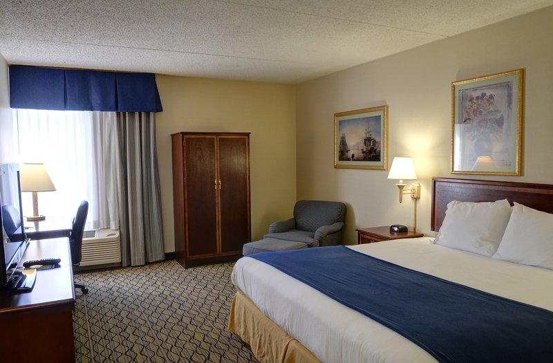 Holiday Inn Express ANDOVER NORTH-LAWRENCE - Lawrence, MA