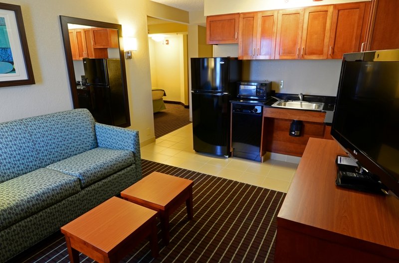 Holiday Inn Express-Hampton - Hampton, VA
