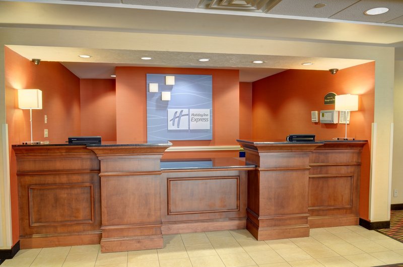 Holiday Inn Express ANDOVER NORTH-LAWRENCE - Lawrence, MA