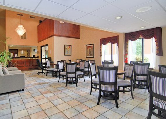 Quality Inn & Suites - Richburg, SC
