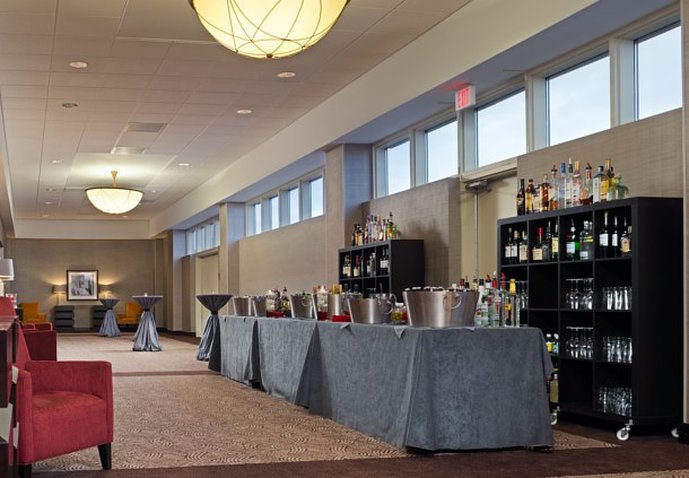 Comfort Suites Near Fairplex - San Dimas, CA