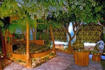 Designer Inn & Suites - Toledo, IA