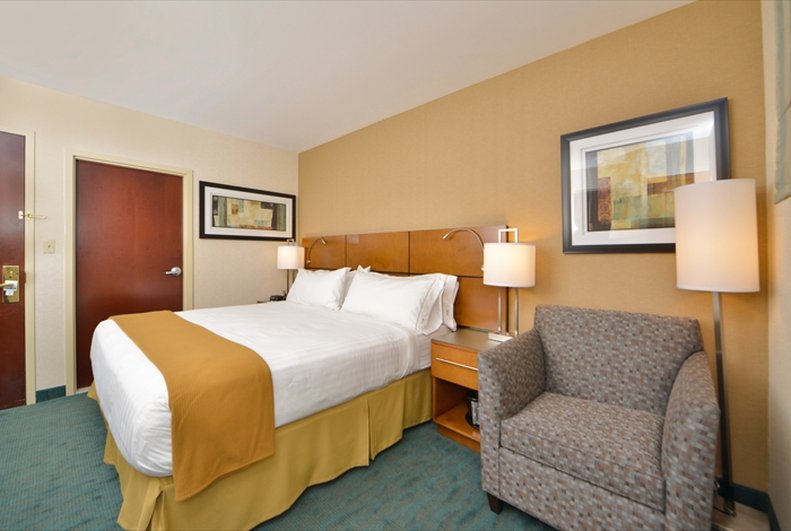 Holiday Inn Express NEW YORK JFK AIRPORT AREA - Kew Gardens, NY