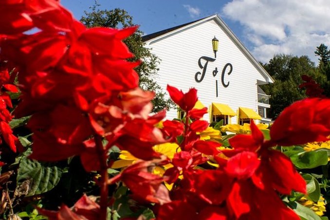 Town & Country Motor Inn - Gorham, NH