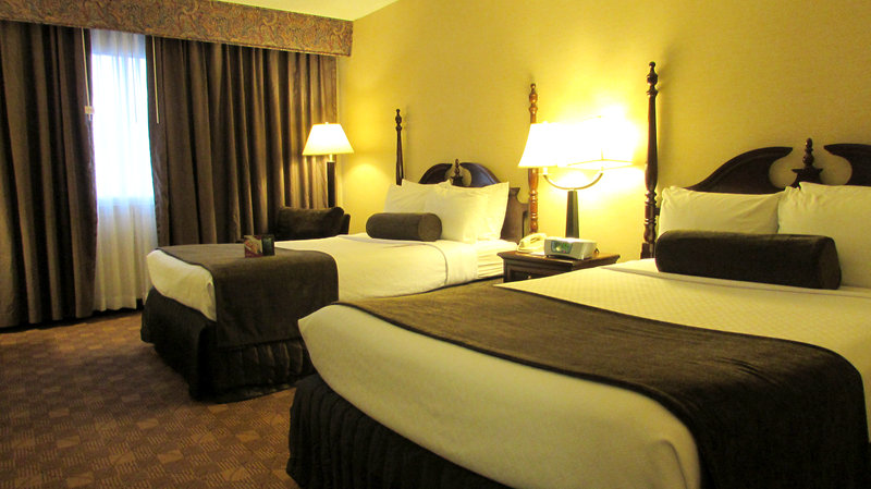 Crowne Plaza SOUTHBURY - Southbury, CT