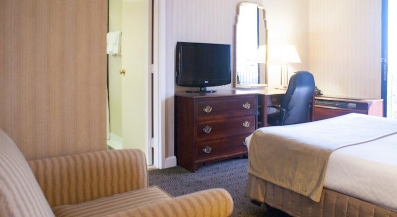 Doubletree By Hilton Hotel Jacksonville Riverfront - Jacksonville, FL